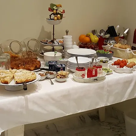 Nocleg ze śniadaniem Five Roses Piza